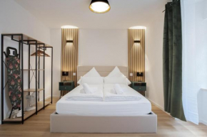NEU / Design / Altstadt / Küche / NETFLIX